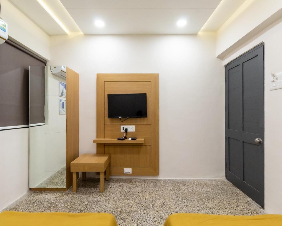 Prince Residency Club House Jamnagar Exterior photo