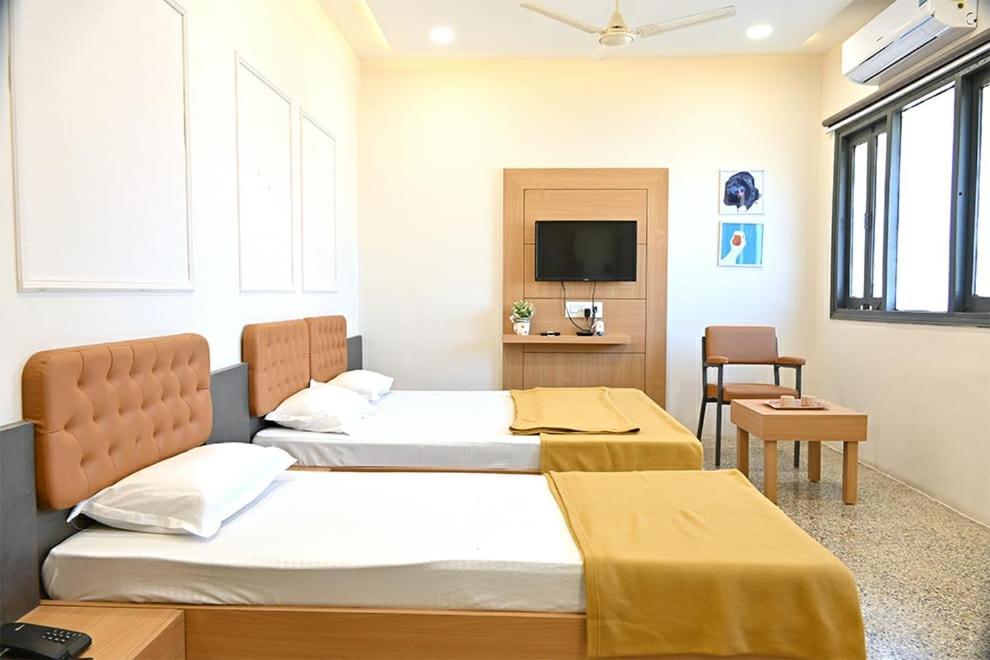 Prince Residency Club House Jamnagar Exterior photo